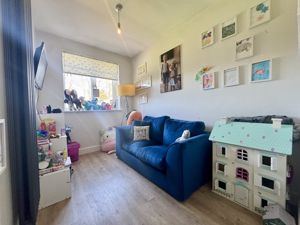 Photo 5- click for photo gallery